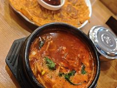 -喇喇排骨火锅·传统韩式脊骨汤(望京西园总店)