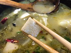 -周鱼小馆石锅酸菜鱼(活力汇店)