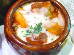 罐焖牛肉-老井俄式餐厅