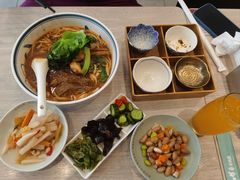 -康师傅私房牛肉面(马泉营奥莱店)