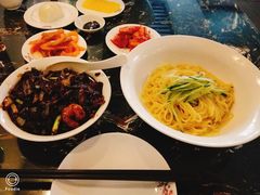 -桃园中华料理炸酱面(燕儿岛路店)