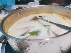 -煲王粤菜餐厅(中侨中心店)