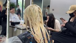 -Tloml salon