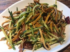 拌豆腐丝-平娃三宝烧烤·面食(南小街店)