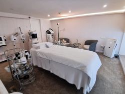 -JNK皮肤管理中心