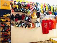 -锐菲特游泳体育健身中心(滨江店)