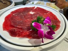 -墨居上隐·院子里火锅(峨眉店)