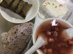 -芳婆糕团店(王府大街店)