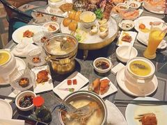 -半岛翡丽海鲜自助餐厅(观风亭店)