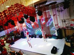 景观位-老六杀猪菜(进乡街店)