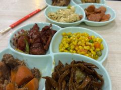 -晓宇盒饭(民安街店)