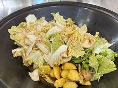 -粘豆包柴火铁锅炖