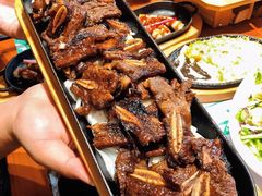 -青瓦餐厅·生鱼片·韩园烤肉(西塔店)