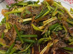 -崮乡圣水坊赵家炒鸡(花都店)