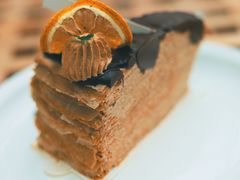 榛果拿铁千层-CAKE WANG千层制造所(省府店)