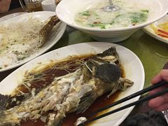 -顺峰渔港中国人的餐厅