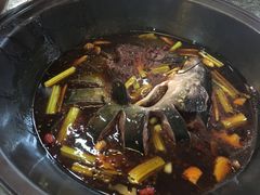 -忆乡情铁锅炖鱼饭店(延庆店)