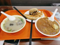 -护国寺小吃(左家庄店)