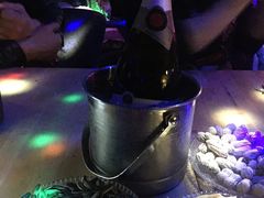 -来吧0519民谣酒吧