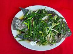 -盛燕泥丁粥