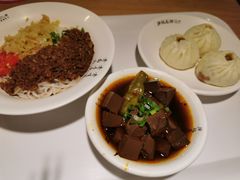 -凤起龙游老面包子(凯德晶品店)