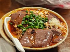 -谢老五跷脚牛肉·非遗传承店