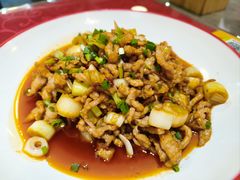 -冯烫烫跷脚牛肉·川菜小馆(武胜西街店)