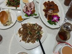 -香港新发烧腊茶餐厅(书城店)