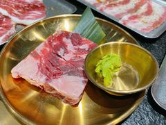 山葵酱原味雪花牛排骨肉-何发发和牛烧肉·鳗鱼榴莲放题自助(乐峰广场店)