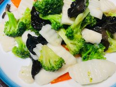 -靠山屯东北农家菜(八龙桥雅苑店)