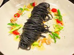 -港丽餐厅(高德置地店)