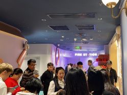 -奈尔宝家庭中心·亲子餐厅(北京东坝万达店)