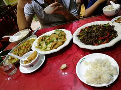 -老脚婆婆土菜馆(广场·现代城店)