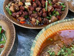 -汤锅大王(新平曹苏黄牛汤锅有限公司)