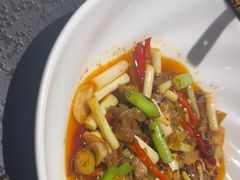 -万重锦·人文川菜馆(骡马市店)