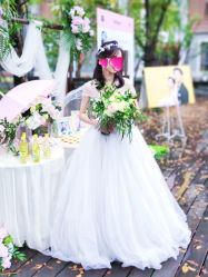 -艾米丽婚纱礼服