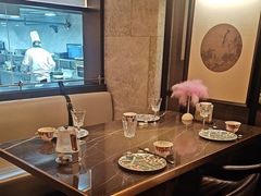 -海派悦庭·海胆烧麦·新融合菜(凯德广场店)