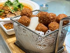 -鑫巴蜀小镇 · 水煮鱼专研店(玉桥店)