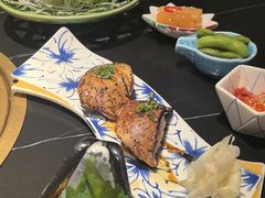 -山川小町·极番烧肉(新地假日广场店)