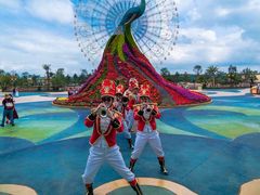 -七彩云南欢乐世界