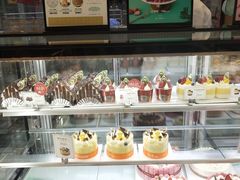 -超港·蛋糕面包(国购店)