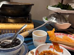 -邹开喜·小海鲜醉鸡煲·潮汕鲜切牛肉店(襄阳北路店)