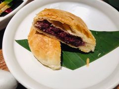 玫瑰鲜花饼-云海肴·汽锅鸡·云南菜(美罗城店)