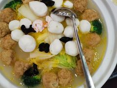 火爆三鲜-刘胖子家常菜·蹄花焖藕(中南店)