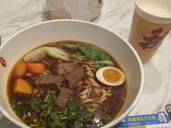 -康师傅私房牛肉面(申虹店)