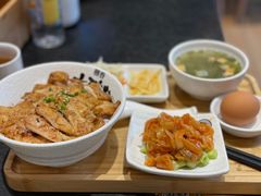 -熊吞·大碗丼烧肉饭(西市场嘉华店)