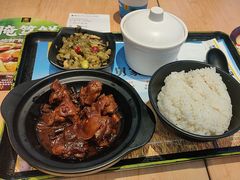 -老娘舅(吴淞路店)