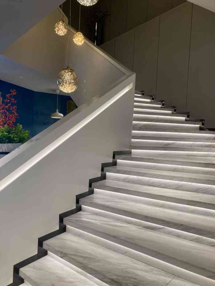 禧悦精致餐厅-"环境非常好,因为出差入住美居酒店,发现一.