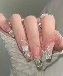-IDO美甲美睫