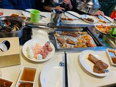 -爱客得牛排海鲜烤肉·火锅自助(春熙路黑金好店)